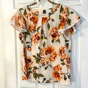 Shein floral top. Medium